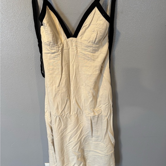 Jopna Cream Dress with Black Trim - Picture 3 of 5